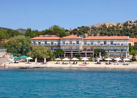 Pebble Beach Hotel 1