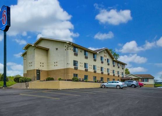 Motel 6 Montoursville, PA - Williamsport 1