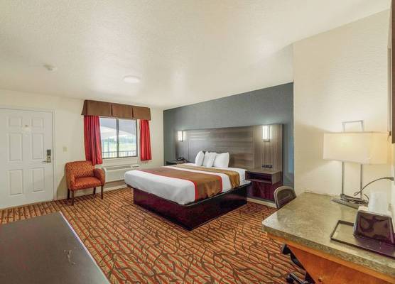 HIgh Five Inn Killeen-Forthood 1