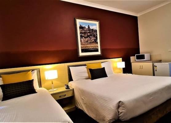 Brunswick Tower Hotel 1
