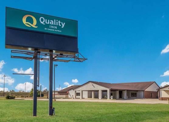 Quality Inn Grayville 1