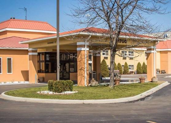 Quality Inn & Suites Port Huron 1