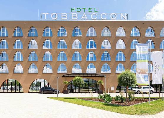Tobbaccon Hotel 1