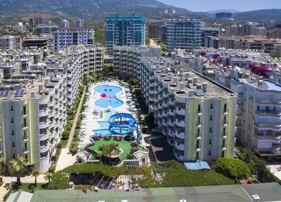May Garden Club Hotel 1