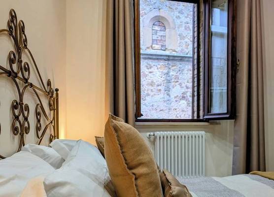 TuscanyLettings Studio&Room 1