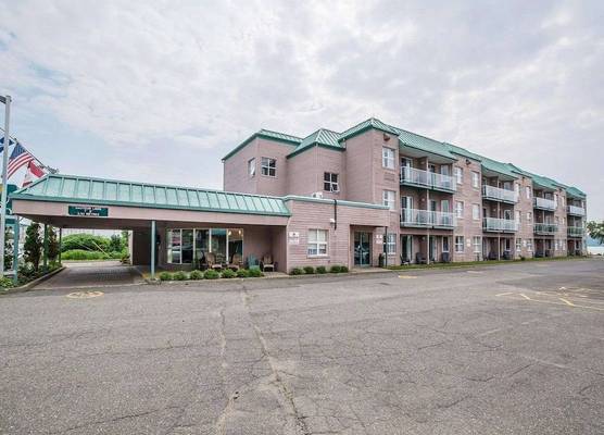 Quality Suites 1