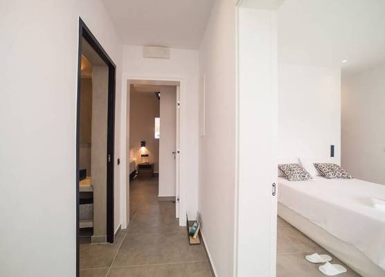 White House by Blue Waters Mykonos 1