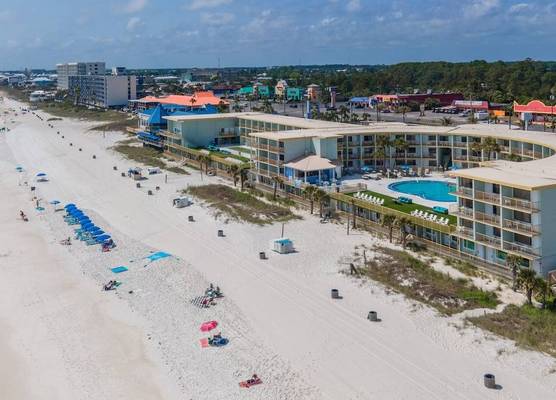 Chateau Beachfront Hotel, a By the Sea Resort 1