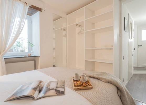 Pretty Studio in Old Town by Rent All Como 1