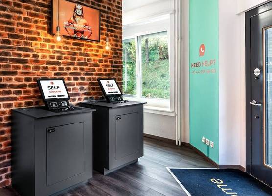 Delta City Hotels - Self check-in 1