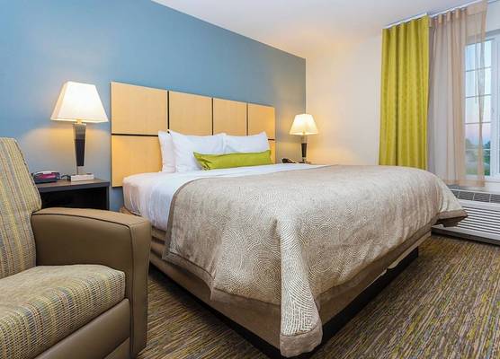 Candlewood Suites SIDNEY by IHG 1