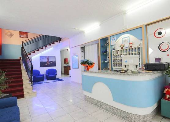 Hotel TV 1