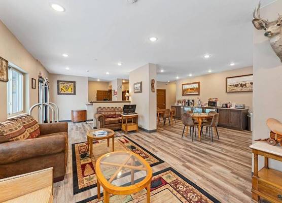 Wagon Wheel Hotel 1