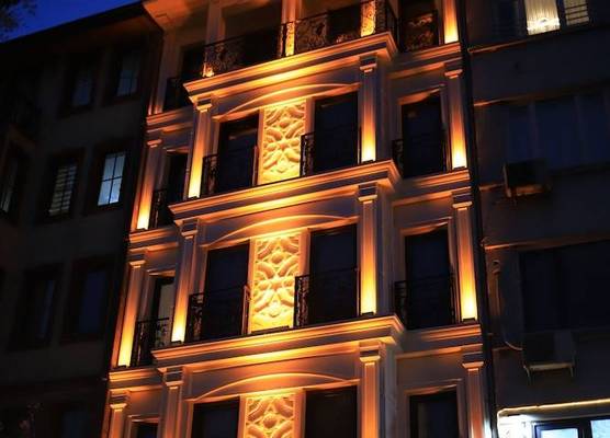 THE PARK HOTEL 1