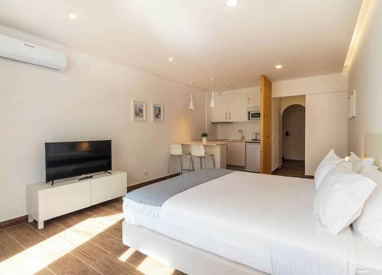 The Navigator - Ocean Heights & Residences 1