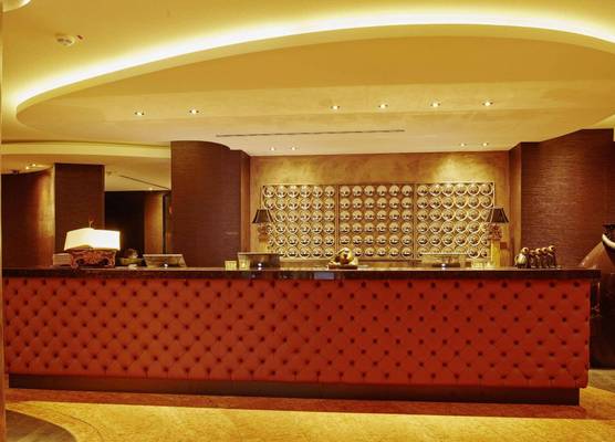 Savoy Hotel 1