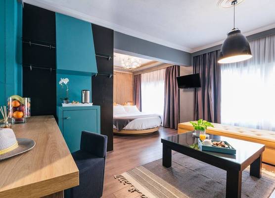 Ladadika Design, Philian Hotels and Resorts 1