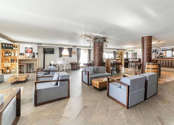 Hotiday Cervinia Ski&Spa 1