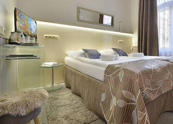 Anette Hotel 1
