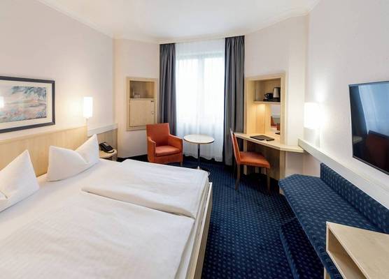 Hotel Magdeburg City Center by Leonardo Hotels 1
