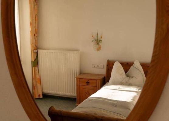 Hotel Roduna 1