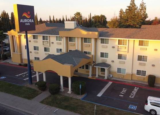 Aurora Inn 1