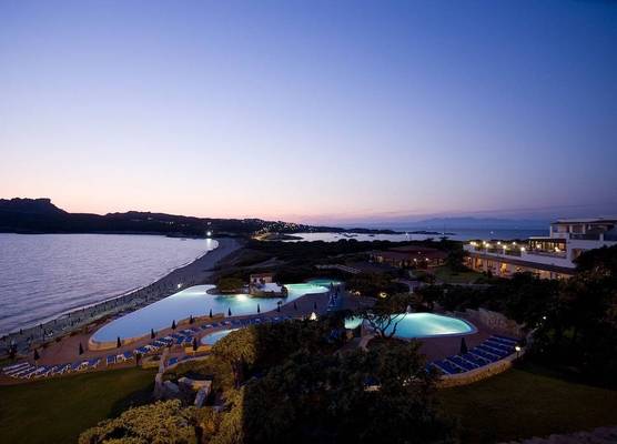COLONNA GRAND HOTEL CAPO TESTA, a Colonna Luxury Beach Hotel, Santa Teresa Sardegna 1