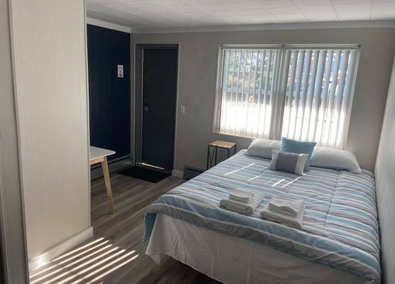 Yellow Springs Motel 1