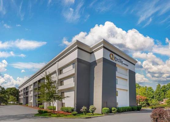 Quality Inn & Suites Raleigh Durham Airport 1