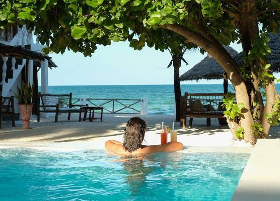 Makuti Beach Bungalows 1