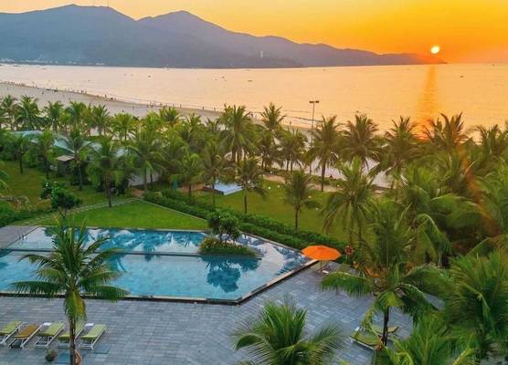 Temple Beach Resort 1