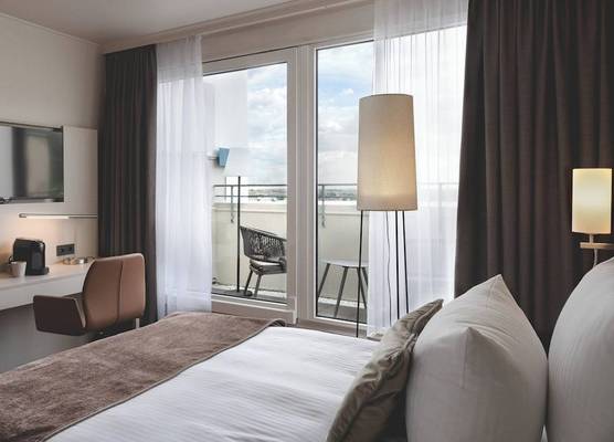 Leonardo Hotel Heidelberg City Center 1