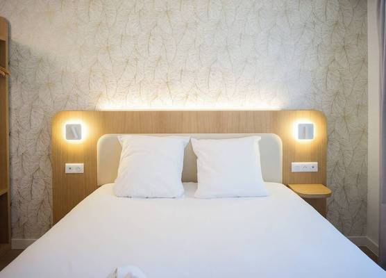 BRIT HOTEL CONFORT Roissy Saint-Witz 1