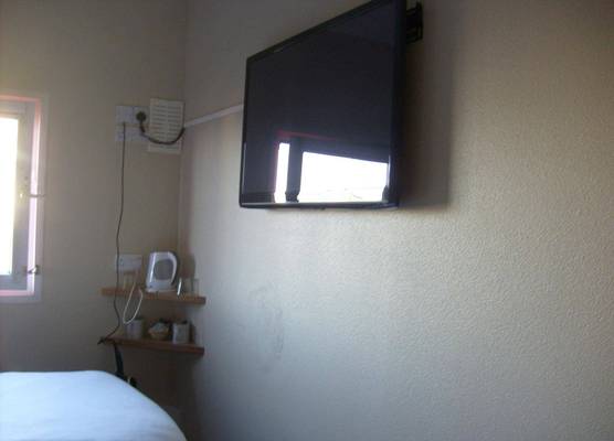 Metro Inns Huddersfield 1