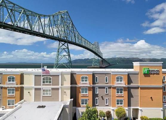 Holiday Inn Express & Suites ASTORIA by IHG 1