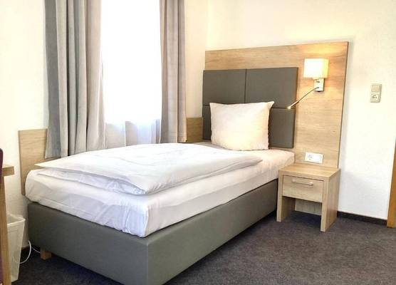 Hotel Esmer 1