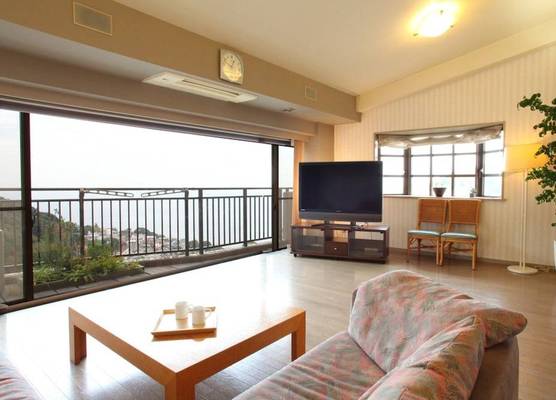 Hotel & Spa Resort LA VISTA Izusan 1