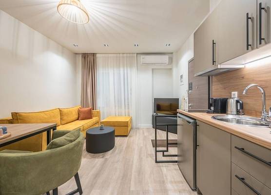 Aeiphoria Suites & Rooms - Athens 1
