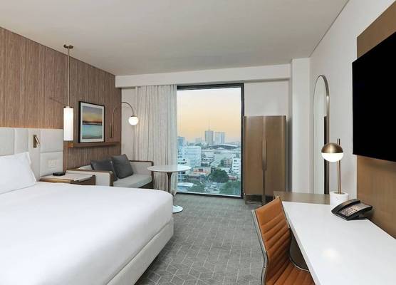 Courtyard by Marriott Santo Domingo Piantini 1