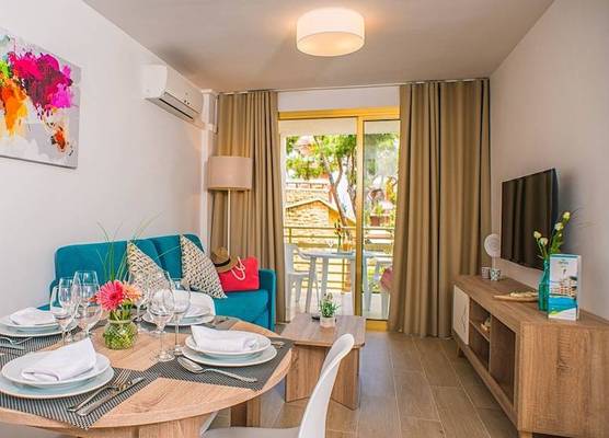 Ona Suites Salou 1