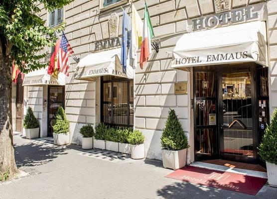 Hotel Emmaus 1