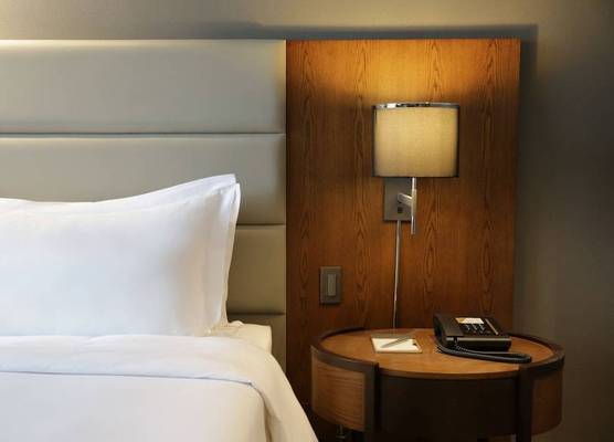 Makati Diamond Residences 1