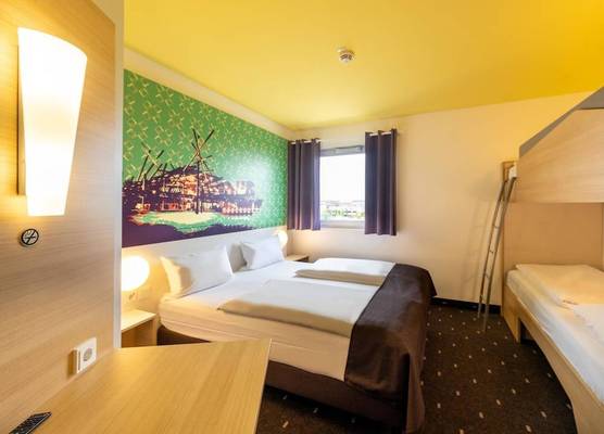 B&B Hotel Oberhausen am Centro 1