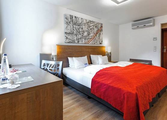 Art & Business Hotel 1