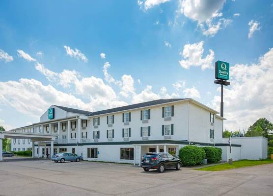 Quality Inn & Suites Bellville - Mansfield 1