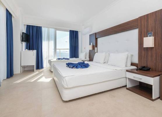 Arora Hotel 1