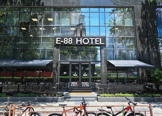 E-88 Hotel 1