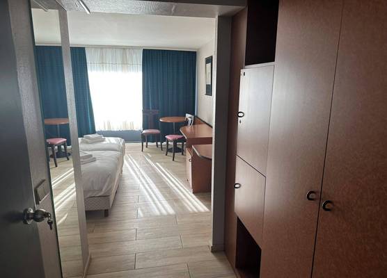 Hotel Galaxy 1