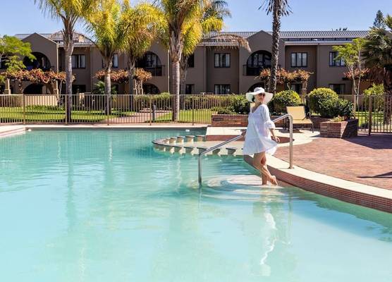 Devonvale Golf & Wine Estate 1