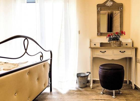 Lindos Luxury Retro Villas 1